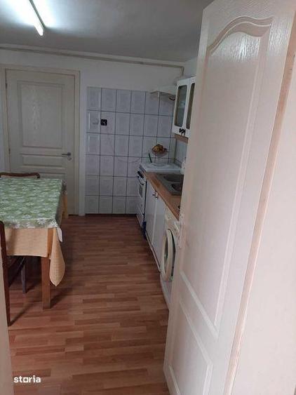 Casă cu 3 camere cu Teren 90 Mp în Schei