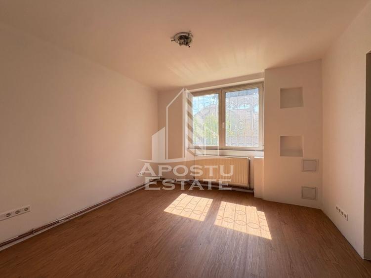 Apartament cu 2 camere semidecomandat în Brâncoveanu