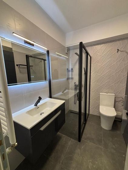 Apartament cu 2 camere semidecomandat, mobilat în Unirii