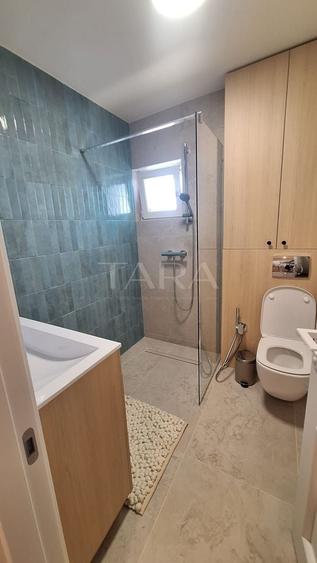 Apartament cu 3 camere semidecomandat, mobilat în Zorilor
