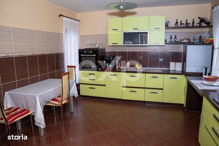 Casă cu 4 camere în Central
