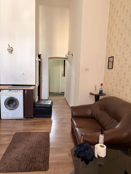 Apartament cu 2 camere semidecomandat în Ultracentral