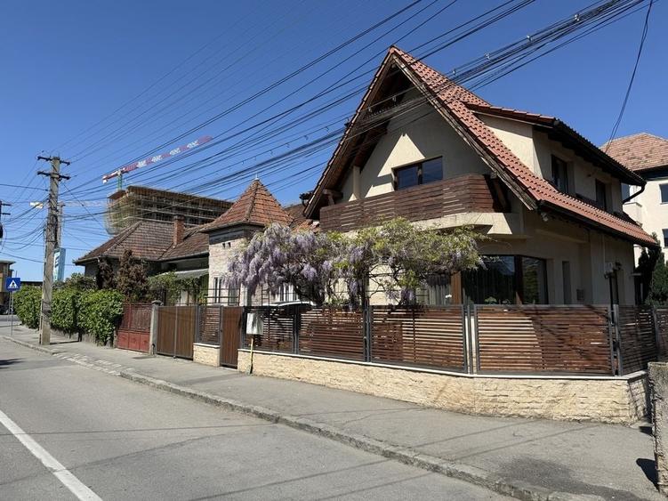 Spațiu comercial, de 130 mp, în Dâmbul Rotund