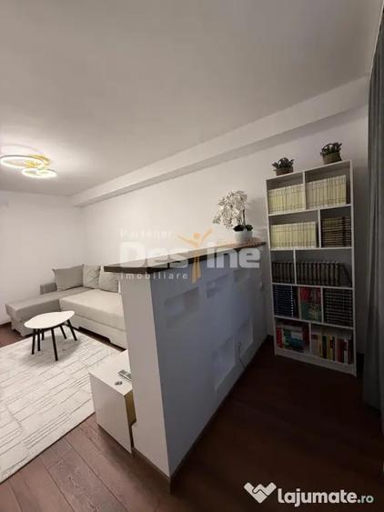 Apartament cu 4 camere decomandat în Central