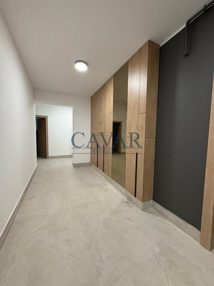 Apartament cu 2 camere decomandat în Eroii Revoluției