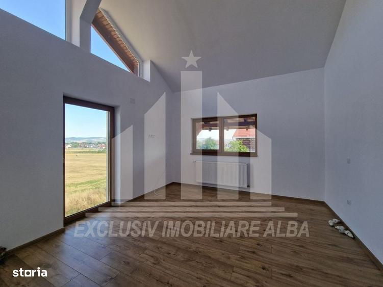 Casă cu 4 camere în Micești