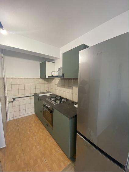 Apartament cu 2 camere semidecomandat în Cișmigiu