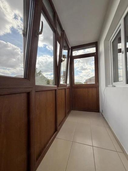 Apartament cu 2 camere decomandat în Soarelui