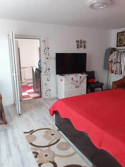 Casă cu 3 camere cu Teren 700 Mp în Central