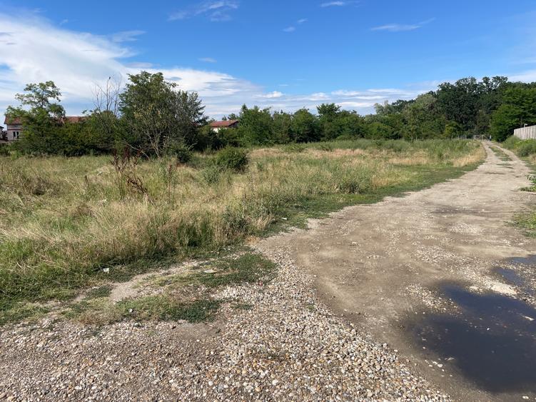 Teren Construcții intravilan de 1803 mp, în Tărtășești
