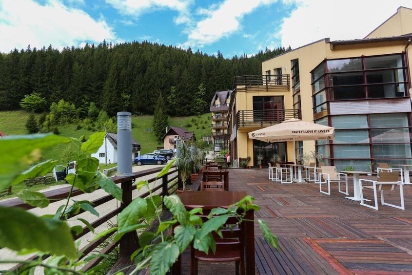 Hotel/Pensiune, de 19 mp, în Moieciu de Sus