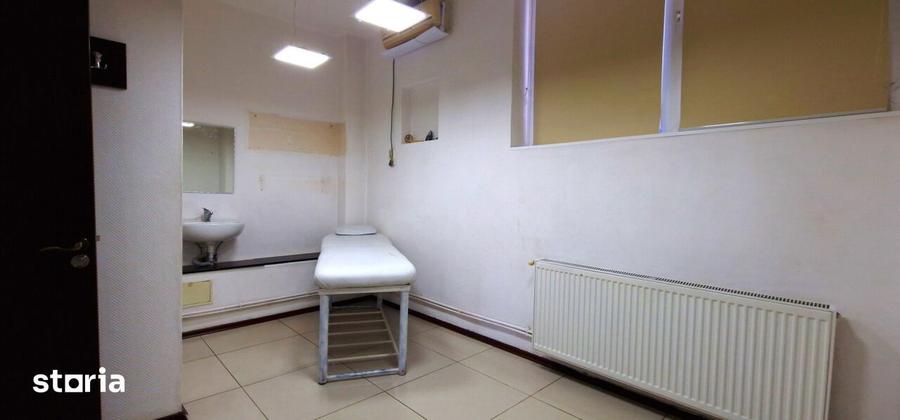 Spațiu comercial, de 43 mp, în Vitan