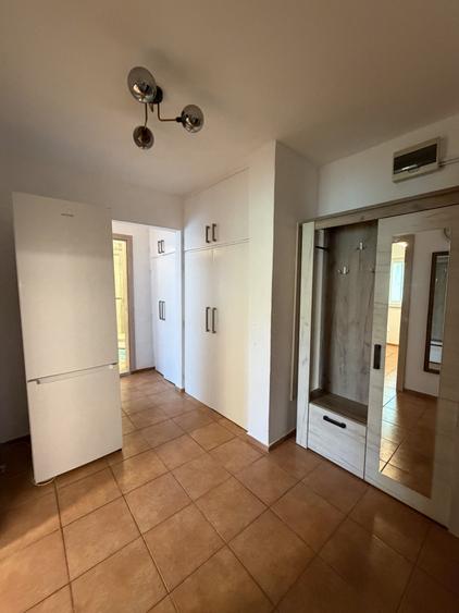 Apartament cu 2 camere decomandat, mobilat în Aviației