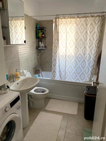 Apartament cu 3 camere decomandat în Sânpetru