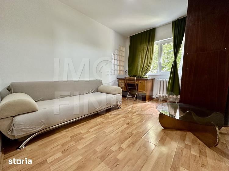 Apartament cu 4 camere decomandat, mobilat în Zorilor