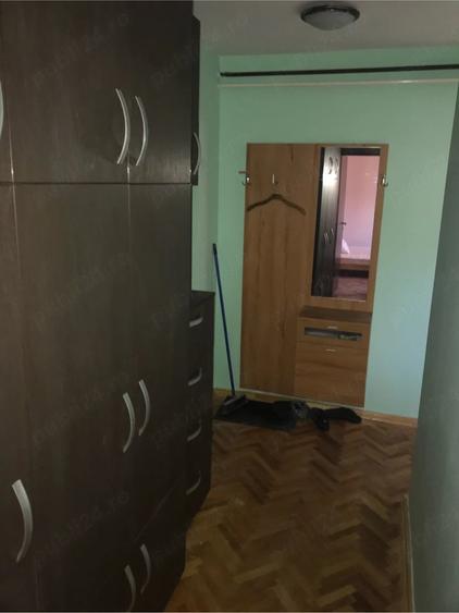 Garsonieră decomandată în Complex Studențesc