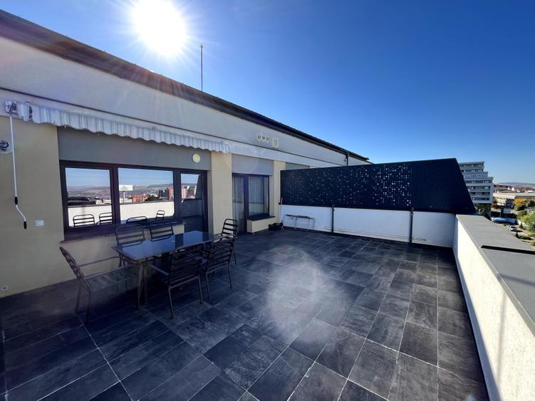 Apartament cu 2 camere semidecomandat în Calea Turzii