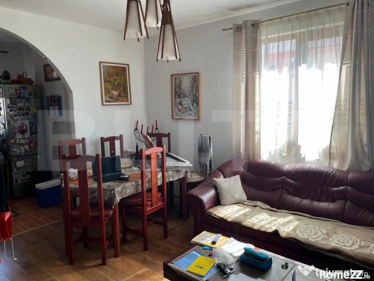 Casă cu 4 camere cu Teren 249 Mp în Biharia