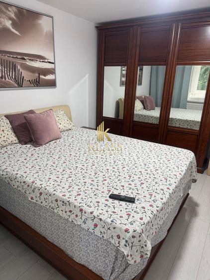 Apartament cu 3 camere decomandat, mobilat în Panduri
