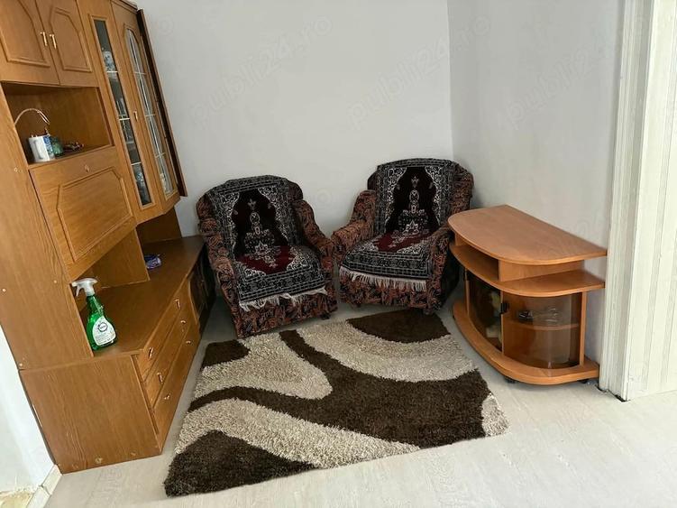 Casă cu 3 camere în Macoviște (Ciuchici)