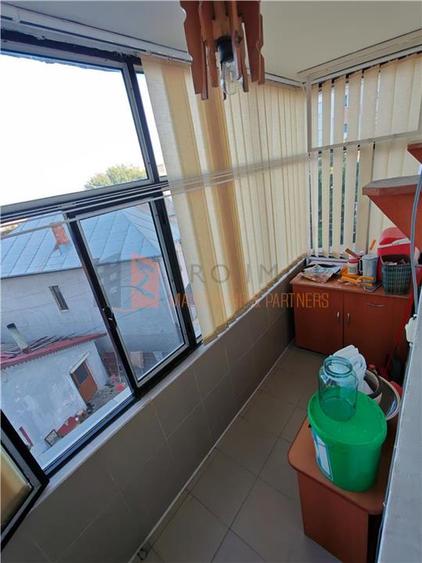 Apartament cu 4 camere decomandat în Dorobanți 2