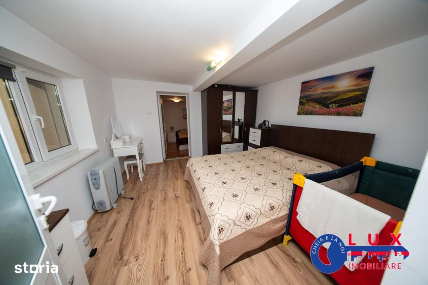 Casă cu 5 camere cu Teren 627 Mp în Sarichioi