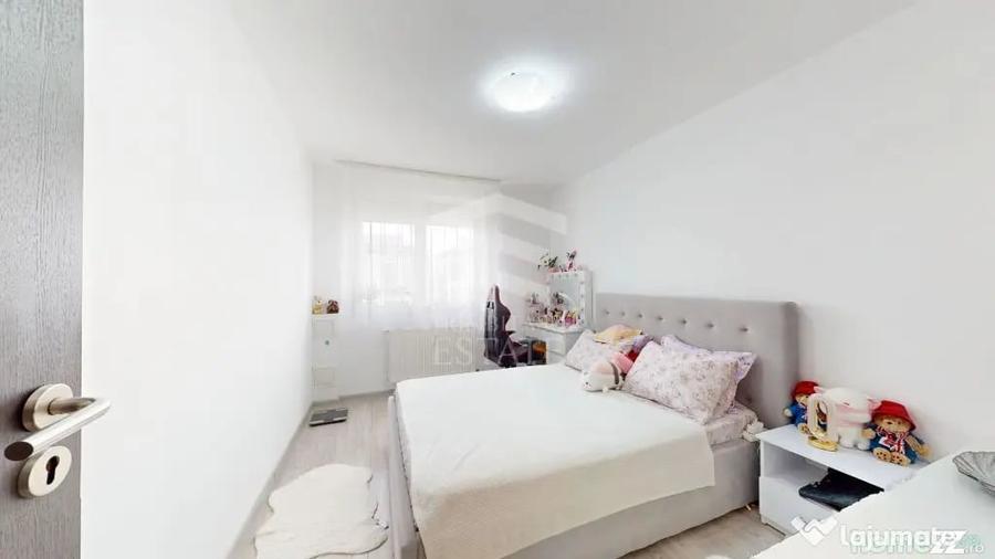 Apartament cu 3 camere semidecomandat în Colentina