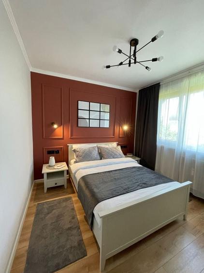 Apartament cu 4 camere decomandat în Dacia