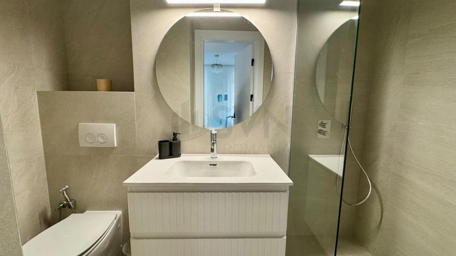 Apartament cu 3 camere decomandat, mobilat în Pipera