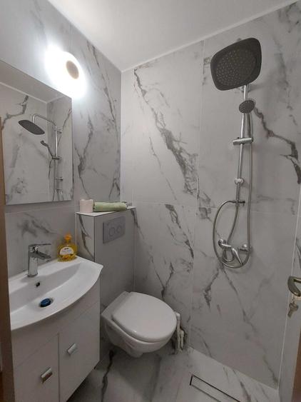 Garsoniera de vanzare, renovata si utilata complet 22 mp | zona Dambul Rotund, str. Lombului, parter - 4