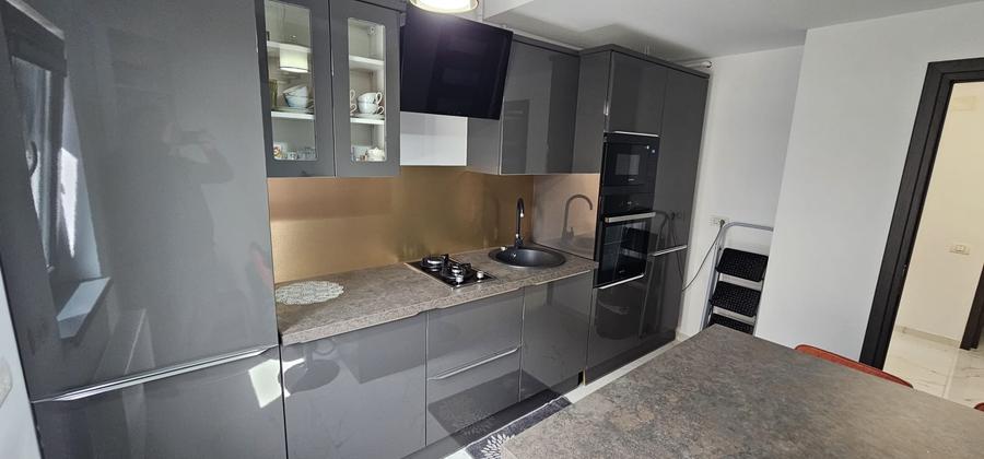 Apartament cu 2 camere decomandat în Primo