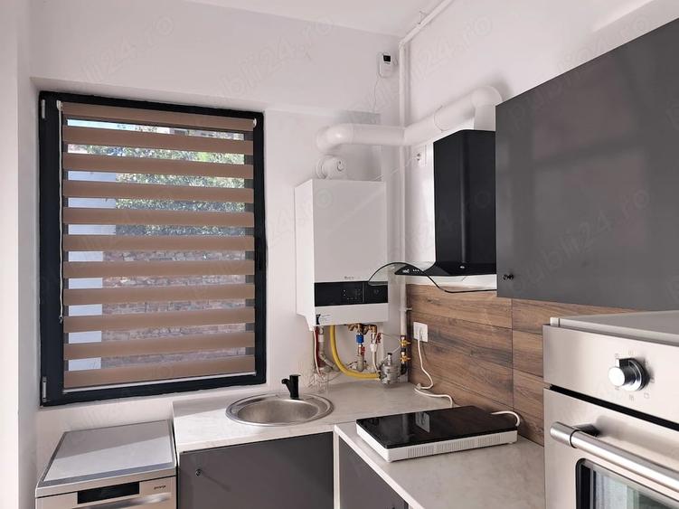 Unirii - Decebal, bloc nou, studio 37mp cu gradina 50mp, centrala termica proprie, proprietar - 1