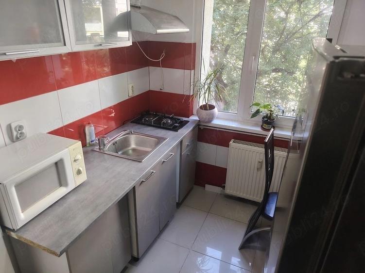 Apartament cu 2 camere decomandat în Tipografilor