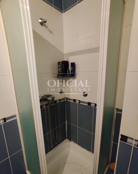 Apartament cu 4 camere decomandat, mobilat în Zorilor