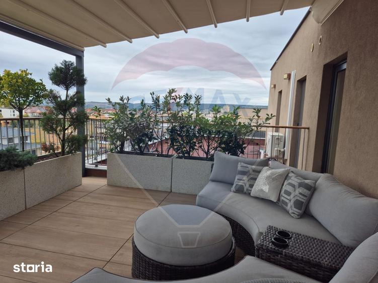 Apartament cu 4 camere în Remetea