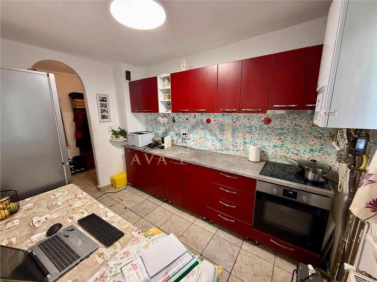 Apartament cu 2 camere decomandat în Soarelui