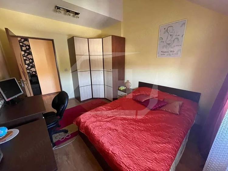 Apartament cu 3 camere semidecomandat în Iris