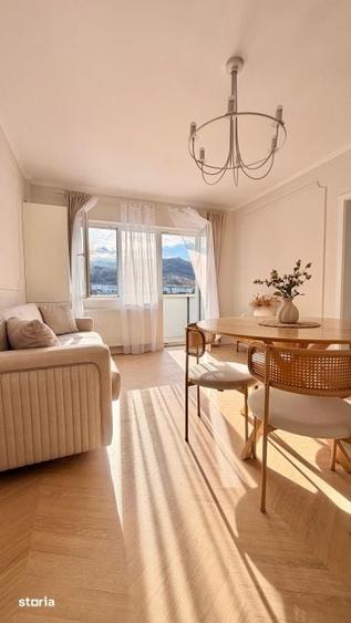 Apartament cu 3 camere semidecomandat în Florești