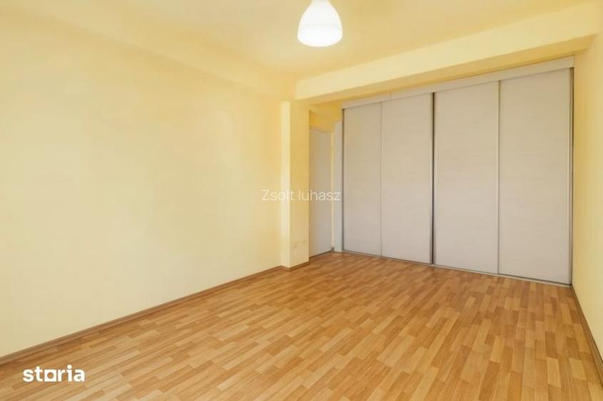 Casa de vanzare in Pipera Emil Racovita, in Complexul Azur