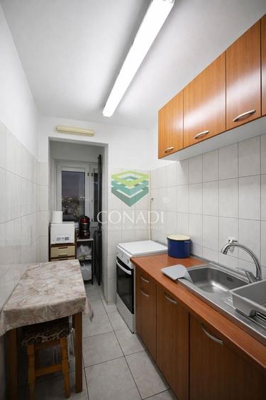 Apartament cu 2 camere semidecomandat, mobilat în Giurgiului