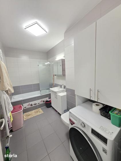 Apartament cu 3 camere în Bartolomeu