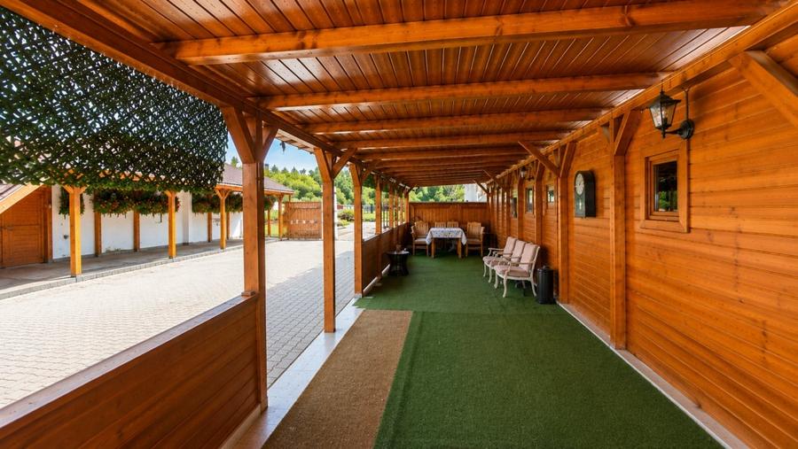 Casă individuală cu 4 camere cu Canalizare în Tărlungeni