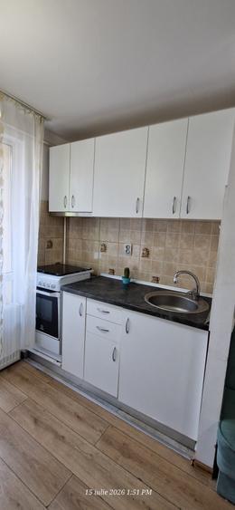 Apartament cu 2 camere nedecomandat în Podu Roș