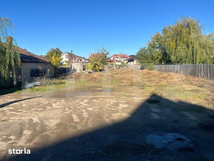 Teren de 786 mp, în Romanești