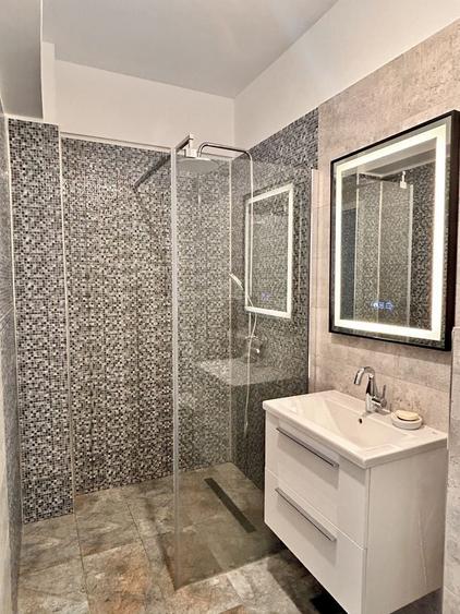 Apartament cu 3 camere decomandat în Șerban Vodă
