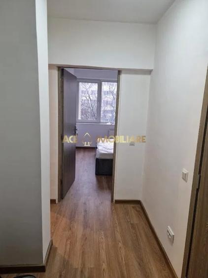 Apartament cu 3 camere decomandat, mobilat în Unirii — fotografia 3