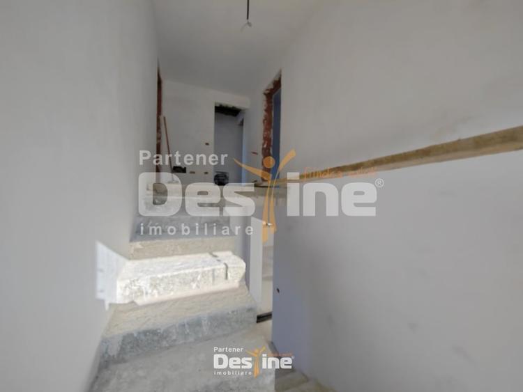 Casă individuală cu 4 camere cu Teren 470 Mp în Bârnova