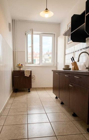Apartament cu 2 camere decomandat în 1848