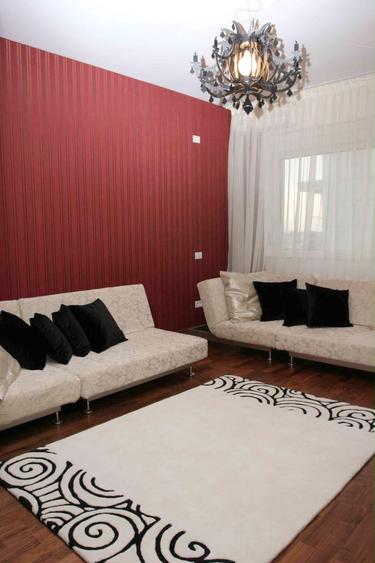 Apartament cu 3 camere decomandat în Herăstrău