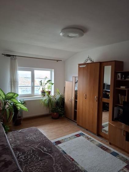 Apartament cu 2 camere decomandat în Șagului